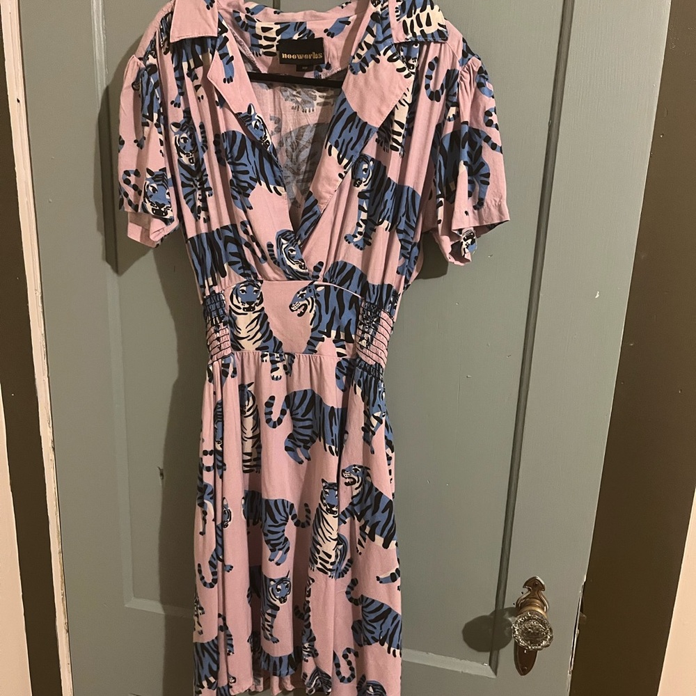 Nooworks Leah Dress Blue Tiger!